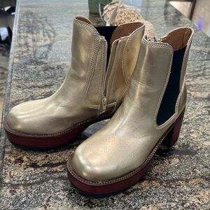 Elegant Gold Ankle Boots